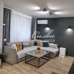 Тристаен апартамент в Шумен, Център - 90 кв.м за 1983 €/кв.м - Снимка #1