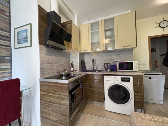 Дава се под наем Двустаен апартамент в Варна, Чаталджа - 55 кв.м за 600 € - Снимка #1