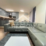 Дава се под наем Тристаен апартамент в Варна, Червен площад - 115 кв.м за 1600 € - Снимка #1