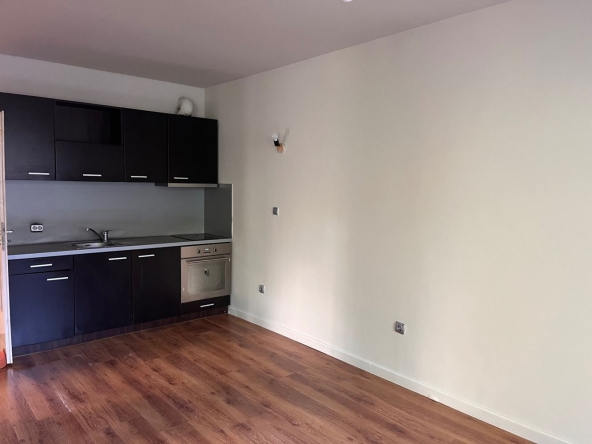 Тристаен апартамент в София, Оборище - 124 кв.м за 3509 €/кв.м - Снимка #1