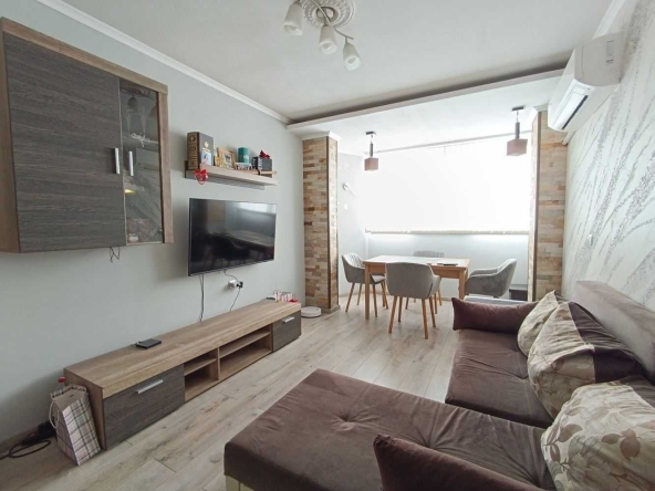 Тристаен апартамент в Велико Търново, Център - 72 кв.м за 2431 €/кв.м - Снимка #1