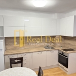 Дава се под наем Тристаен апартамент в София, Младост 4 - 85 кв.м за 742 € - Снимка #1