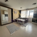 Дава се под наем Двустаен апартамент в Варна, Колхозен пазар - 65 кв.м за 357 € - Снимка #1