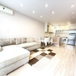 Дава се под наем Двустаен апартамент в Варна, Възраждане 1 - 90 кв.м за 612 € - Снимка #1