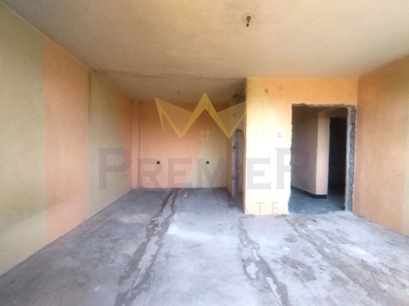 Едностаен апартамент в Добрич, Енергоразпределение - 50 кв.м за 720 €/кв.м - Снимка #1