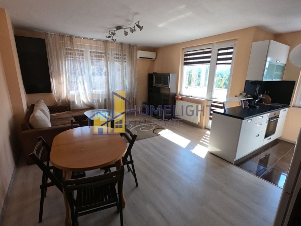 Тристаен апартамент в София, Павлово - 100 кв.м за 2900 €/кв.м - Снимка #1