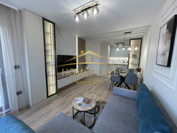 Дава се под наем Двустаен апартамент в Варна, Цветен квартал - 65 кв.м за 994.5 € - Снимка #1