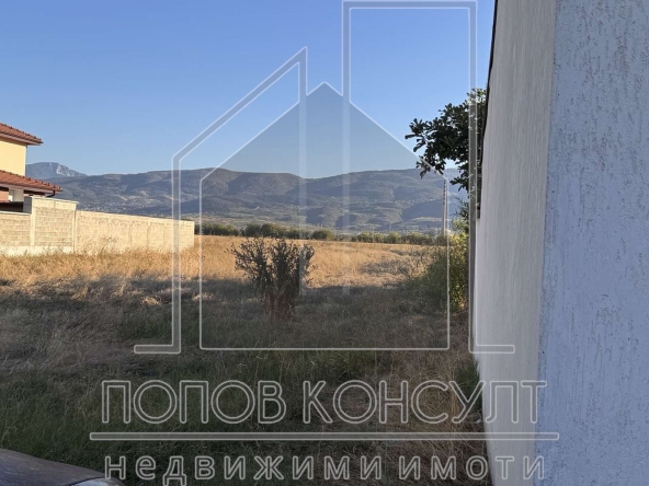 Парцел в с. Крумово, Област Пловдив - 1751 кв.м за 60 €/кв.м - Снимка #1