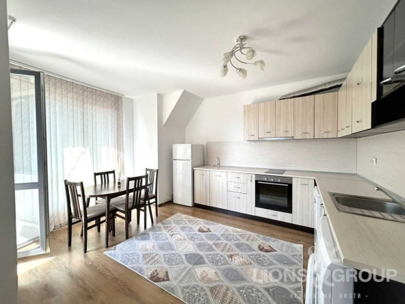 Тристаен апартамент в Варна, Аспарухово - 76 кв.м за 2079 €/кв.м - Снимка #1