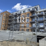 Тристаен апартамент в Варна, м-т Пчелина - 95 кв.м за 1648 €/кв.м - Снимка #1