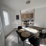 Дава се под наем Тристаен апартамент в Шумен, 5-ти полк - 90 кв.м за 357 € - Снимка #1