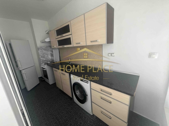 Дава се под наем Двустаен апартамент в Варна, Център - 65 кв.м за 459 € - Снимка #1