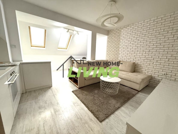 Тристаен апартамент в Пловдив, Кючук Париж - 96 кв.м за 2167 €/кв.м - Снимка #1