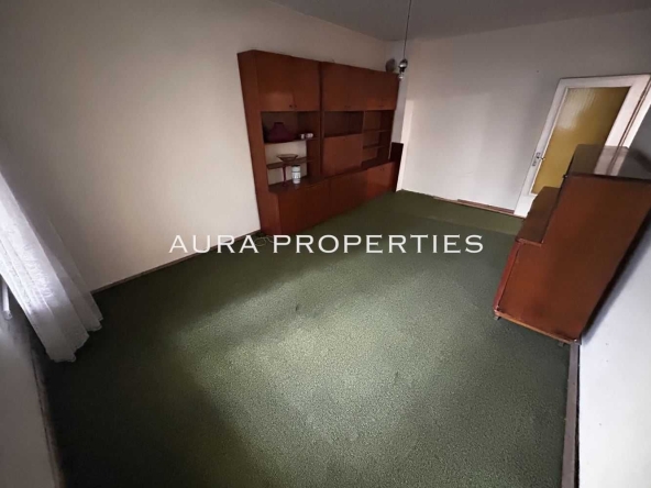 Двустаен апартамент в Разград, Орел - 62 кв.м за 864 €/кв.м - Снимка #1