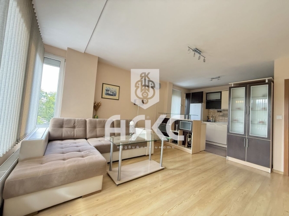 Дава се под наем Двустаен апартамент в София, Овча купел - 70 кв.м за 720 € - Снимка #1