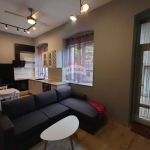 Дава се под наем Етаж от къща в Варна, Чайка - 140 кв.м за 800 € - Снимка #1