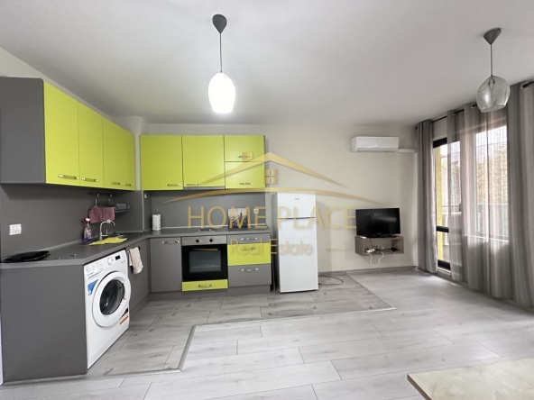 Дава се под наем Двустаен апартамент в Варна, Център - 65 кв.м за 510 € - Снимка #1