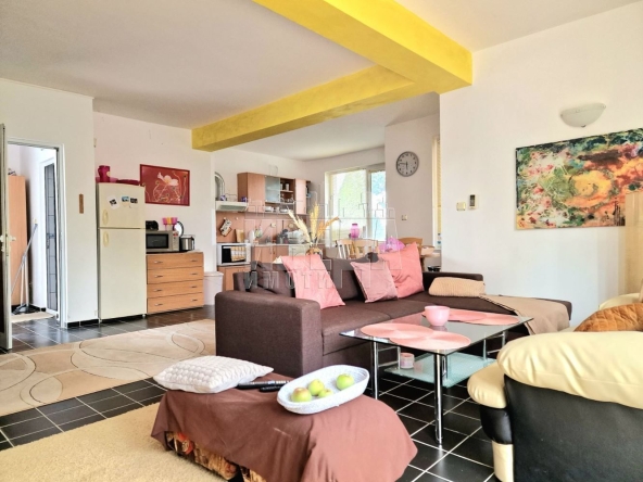 Къща в с. Близнаци, Област Варна - 128 кв.м за 1657 €/кв.м - Снимка #1