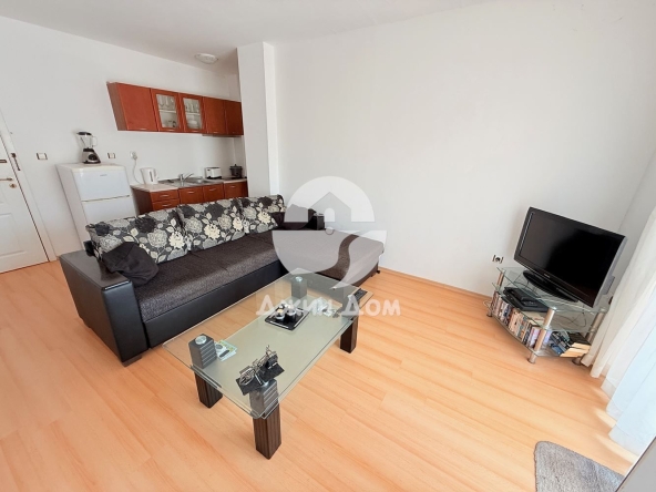 Двустаен апартамент в к.к. Слънчев бряг - 54 кв.м за 880 €/кв.м - Снимка #1