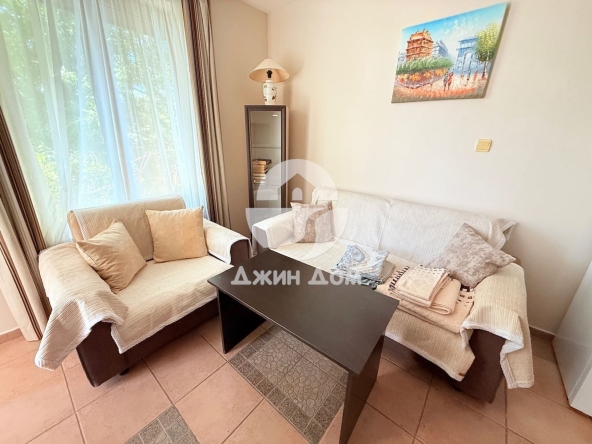 Двустаен апартамент в к.к. Слънчев бряг - 51 кв.м за 1608 €/кв.м - Снимка #1