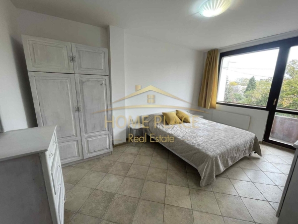 Дава се под наем Тристаен апартамент в Варна, Чайка - 100 кв.м за 612 € - Снимка #1