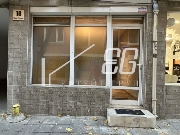 Дава се под наем Офис в Варна, Чаталджа - 50 кв.м за 484.5 € - Снимка #1