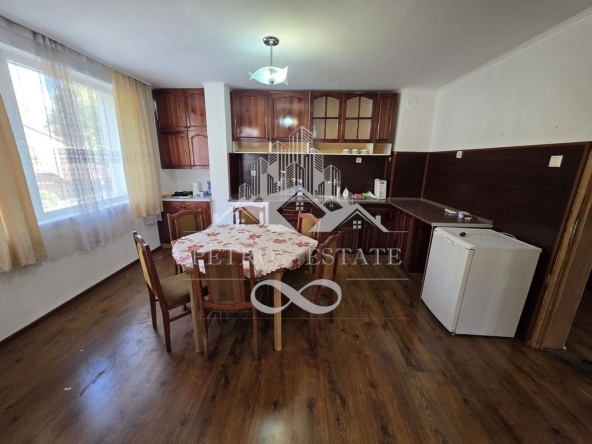 Тристаен апартамент в Велинград - 115 кв.м за 987 €/кв.м - Снимка #1