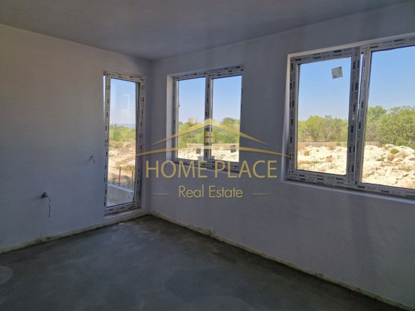 Двустаен апартамент в Варна, Владислав Варненчик - 71 кв.м за 930 €/кв.м - Снимка #1