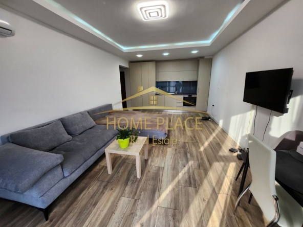 Дава се под наем Двустаен апартамент в Варна, Бриз - 68 кв.м за 663 € - Снимка #1