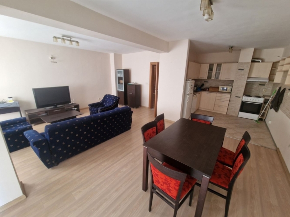 Дава се под наем Тристаен апартамент в София, Лагера - 142 кв.м за 1150 € - Снимка #1