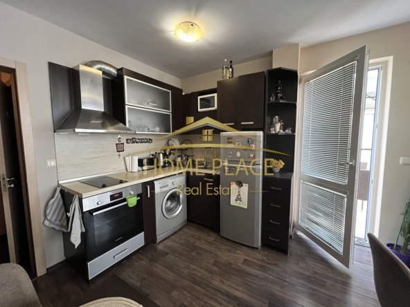 Дава се под наем Двустаен апартамент в Варна, Общината - 62 кв.м за 408 € - Снимка #1