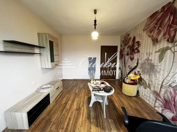 Двустаен апартамент в Шумен, Тракия - 65 кв.м за 1424 €/кв.м - Снимка #1
