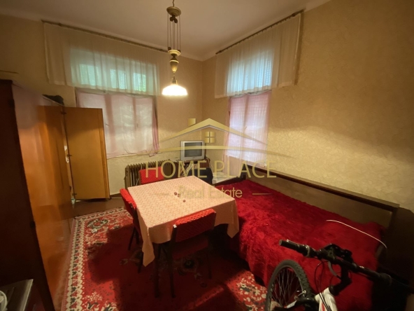 Етаж от къща в Варна, Център - 100 кв.м за 2400 €/кв.м - Снимка #1