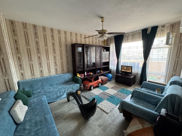 Дава се под наем Тристаен апартамент в София, Ботунец - 103 кв.м за 408 € - Снимка #1