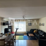 Тристаен апартамент в София, Студентски град - 125 кв.м за 2344 €/кв.м - Снимка #1