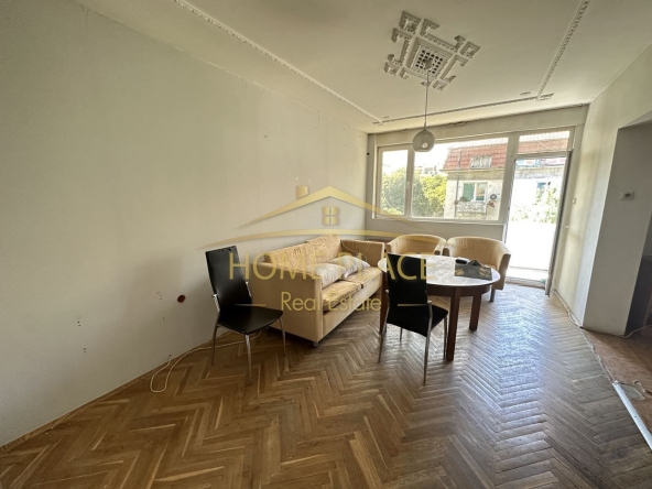 Тристаен апартамент в Варна, Централна поща - 133 кв.м за 1346 €/кв.м - Снимка #1