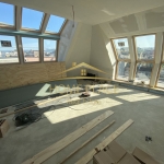 Тристаен апартамент в Варна, Колхозен пазар - 112 кв.м за 1536 €/кв.м - Снимка #1