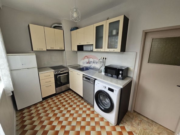 Дава се под наем Двустаен апартамент в Варна, Кайсиева градина - 60 кв.м за 433.5 € - Снимка #1