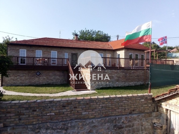 Къща в с. Баново, Област Варна - 350 кв.м за 829 €/кв.м - Снимка #1