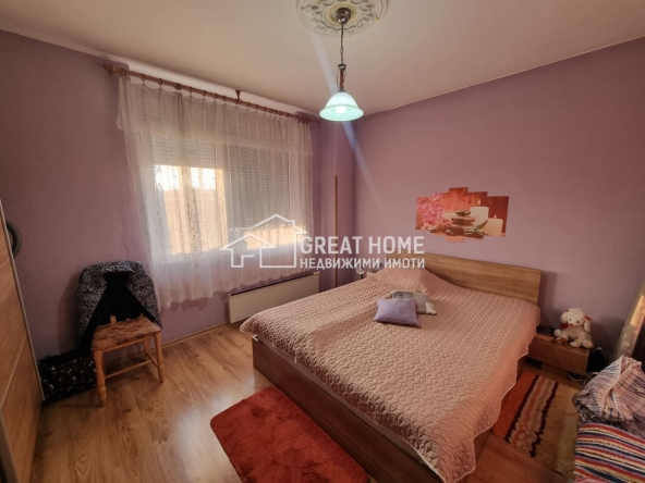 Тристаен апартамент в Търговище, Център - 67 кв.м за 1028 €/кв.м - Снимка #1
