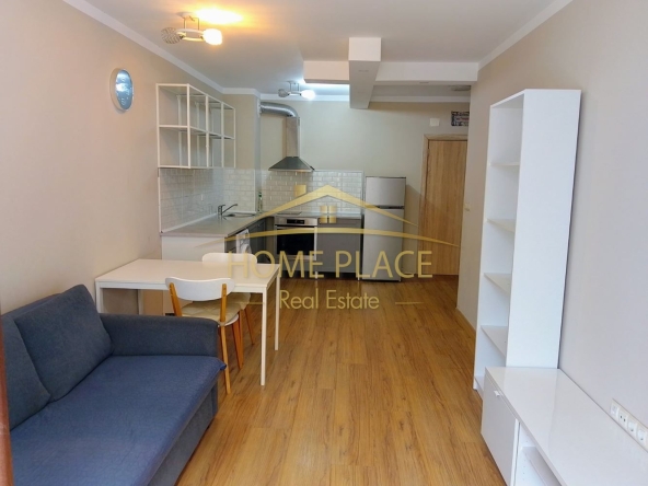 Двустаен апартамент в Варна, Бриз - 99 кв.м за 2021 €/кв.м - Снимка #1