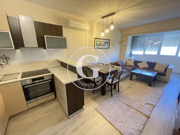 Дава се под наем Тристаен апартамент в София, Света Троица - 65 кв.м за 680 € - Снимка #1