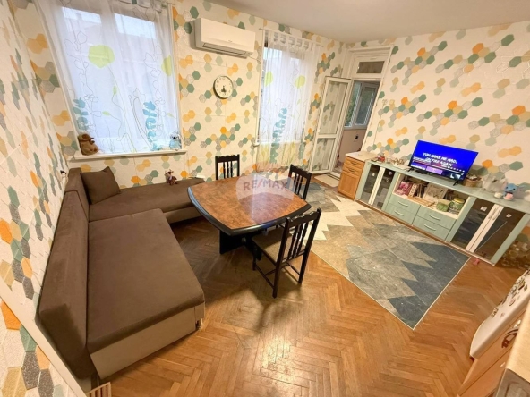 Тристаен апартамент в Варна, Аспарухово - 78 кв.м за 1789 €/кв.м - Снимка #1