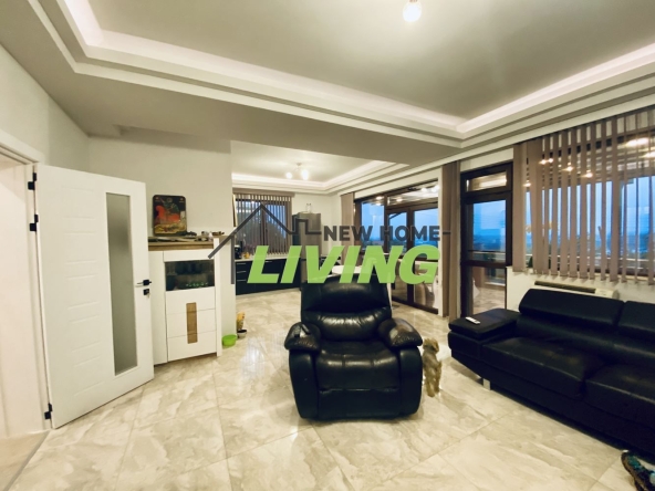 Къща в Куклен - 157 кв.м за 2281 €/кв.м - Снимка #1