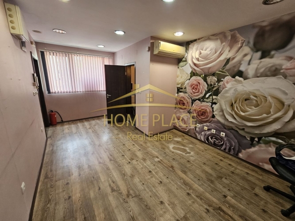 Офис в Варна, Колхозен пазар - 36 кв.м за 1842 €/кв.м - Снимка #1