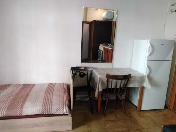 Дава се под наем Едностаен апартамент в Пловдив, Център - 50 кв.м за 204 € - Снимка #1