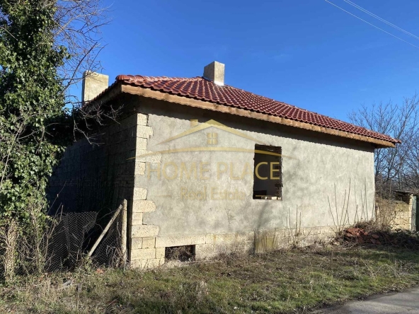 Къща в с. Равна, Област Варна - 270 кв.м за 138 €/кв.м - Снимка #1