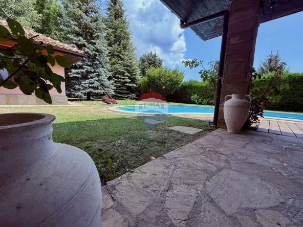 Къща в с. Кранево, Област Добрич - 110 кв.м за 1819 €/кв.м - Снимка #1