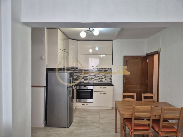 Дава се под наем Четиристаен апартамент в София, Борово - 130 кв.м за 850 € - Снимка #1