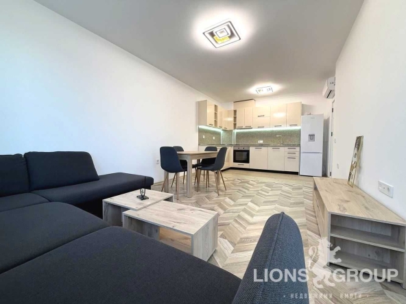 Тристаен апартамент в Варна, Победа - 84 кв.м за 3096 €/кв.м - Снимка #1